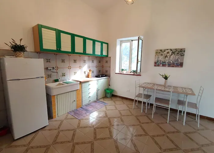 Ferienhaus La Casetta Degli Ulivi *